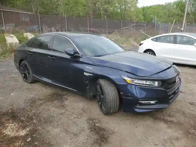 1HGCV3F42KA005905 2019 HONDA ACCORD-3