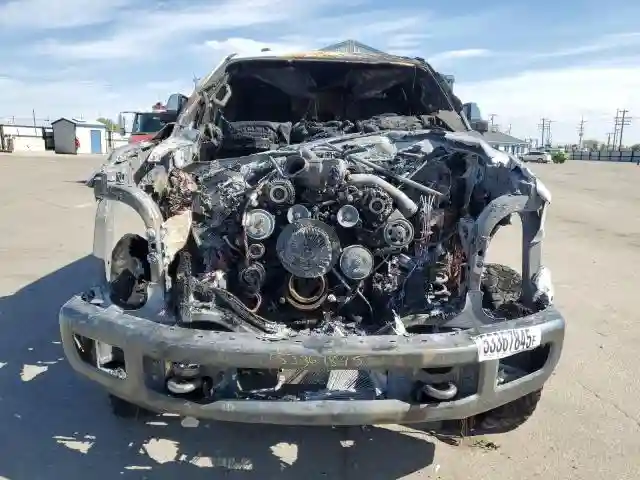 1FT8W3BTXHEF38214 2017 FORD F350-4
