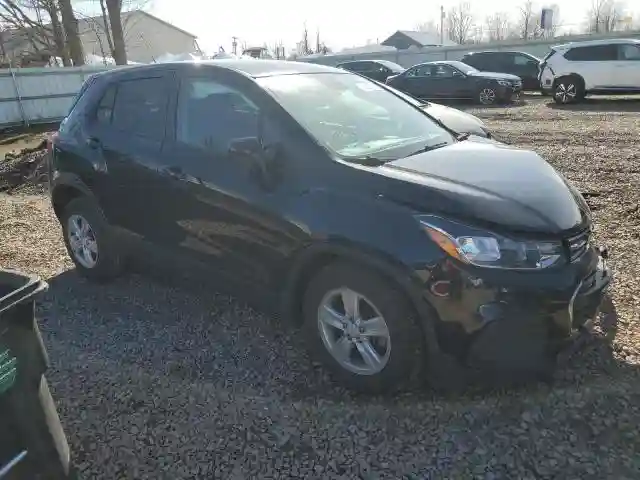 KL7CJKSB5MB320068 2021 CHEVROLET TRAX-3