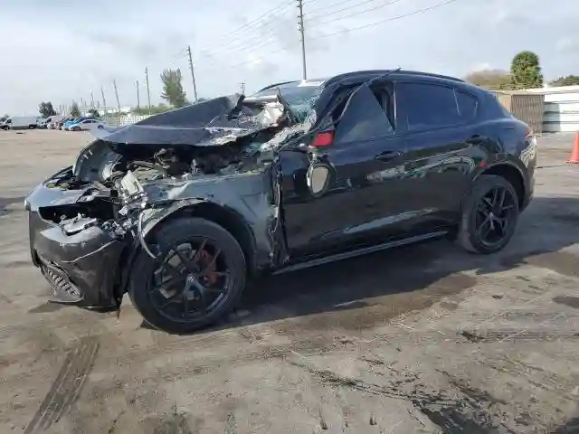 ZASPAKBN6M7D18774 2021 ALFA ROMEO STELVIO-0