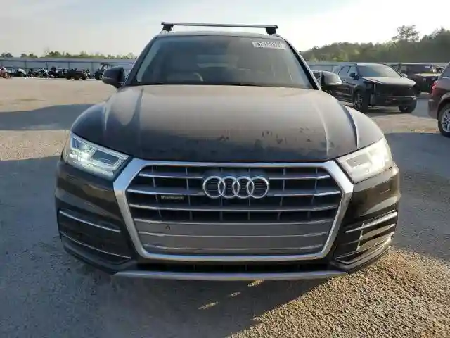 WA1BNAFY4K2025062 2019 AUDI Q5-4