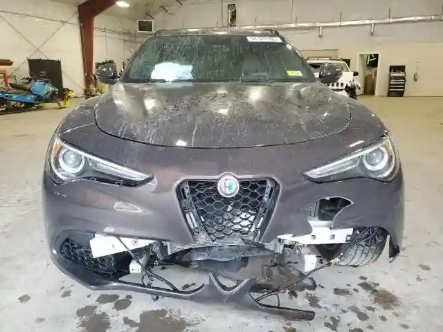 ZASPAKBN3K7C29998 2019 ALFA ROMEO STELVIO-4