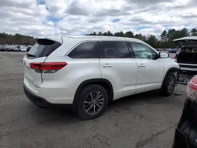 5TDJZRFH8HS399471 2017 TOYOTA HIGHLANDER-2