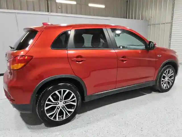 JA4AR3AU5KU017833 2019 MITSUBISHI OUTLANDER-2