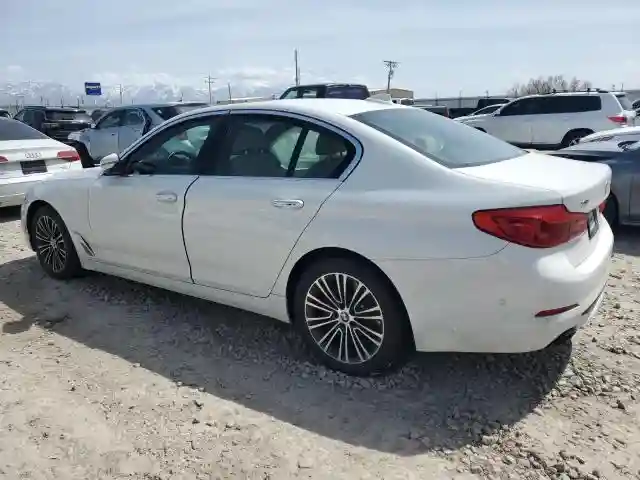 WBAJE7C39HG890356 2017 BMW 5 SERIES-1