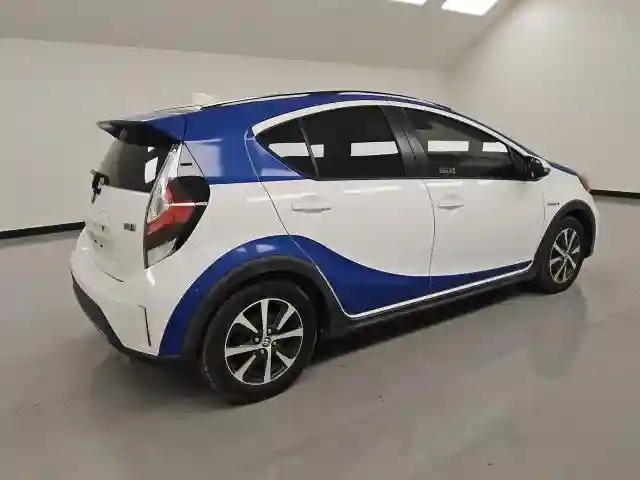 JTDKDTB39J1612926 2018 TOYOTA PRIUS-2