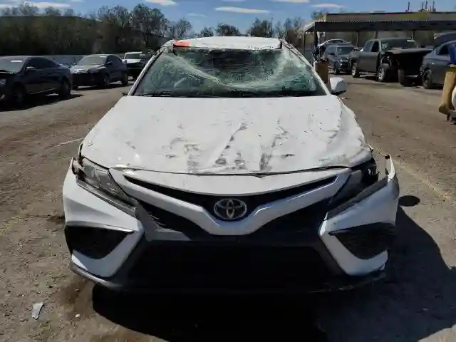 4T1G11AK7MU524399 2021 TOYOTA CAMRY-4