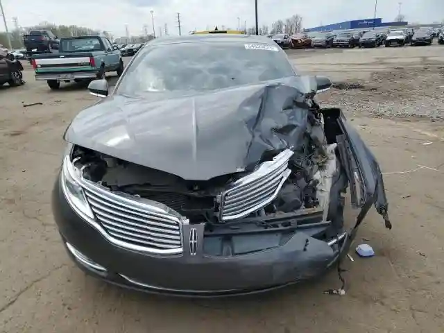3LN6L2J9XFR625584 2015 LINCOLN MKZ-4