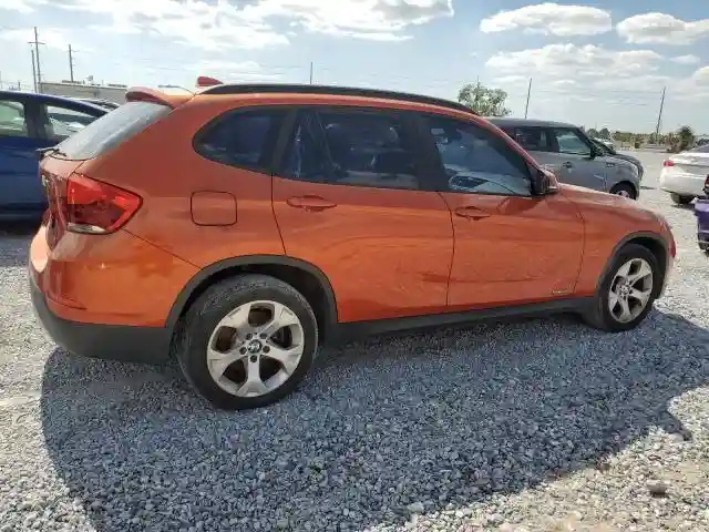 WBAVM1C56FVW58423 2015 BMW X1-2