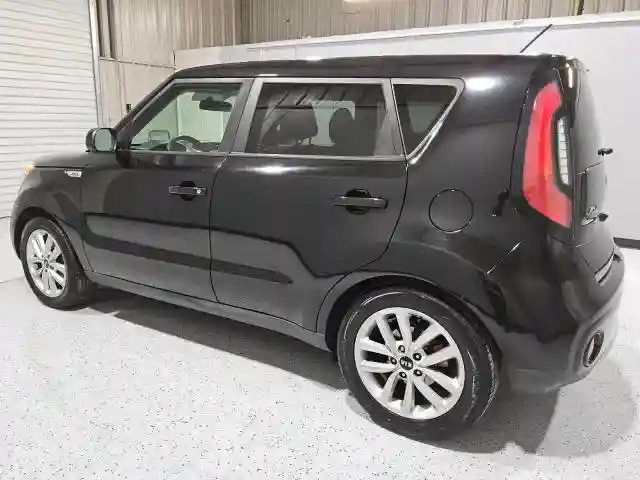 KNDJP3A53H7478041 2017 KIA SOUL-1