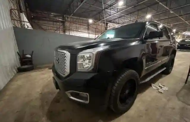 1GKS2CKJ6FR615557 2015 GMC YUKON-1