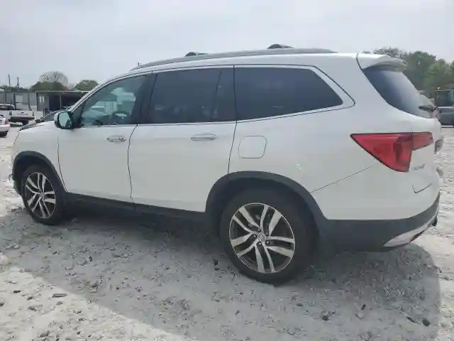5FNYF6H02HB076020 2017 HONDA PILOT-1