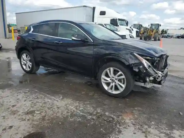 SJKCH5CP2JA051648 2018 INFINITI QX30-3