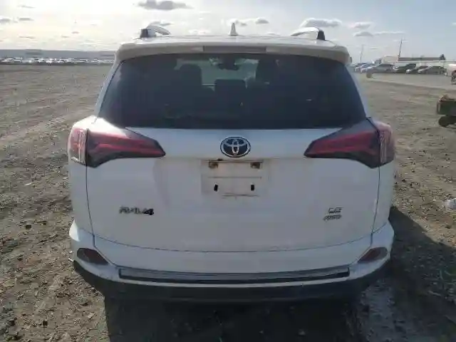 JTMBFREVXJJ181944 2018 TOYOTA RAV4-5