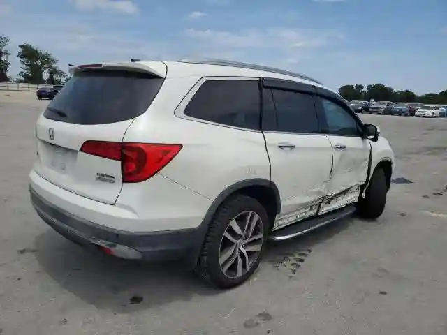 5FNYF6H90JB024311 2018 HONDA PILOT-2