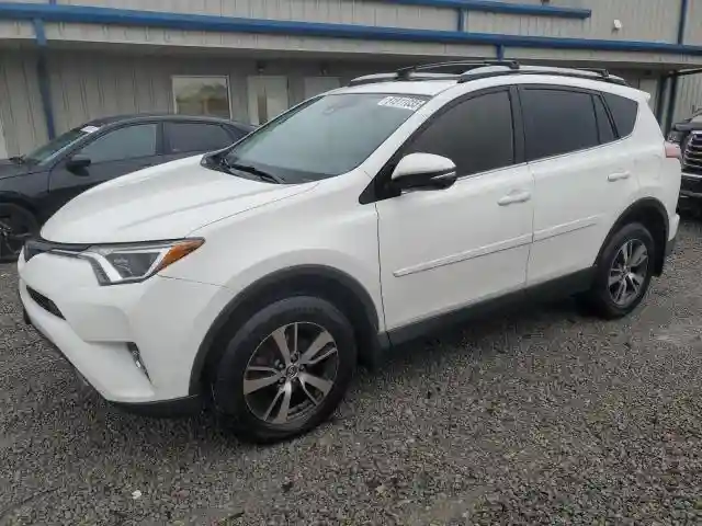 JTMWFREV3JJ746262 2018 TOYOTA RAV4-0