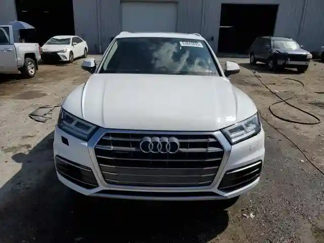 WA1BNAFY8J2011941 2018 AUDI Q5-4