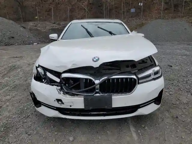 WBA13BJ04MWW98571 2021 BMW 5 SERIES-4