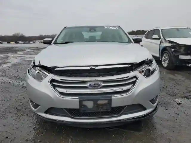 1FAHP2F81KG111213 2019 FORD TAURUS-4