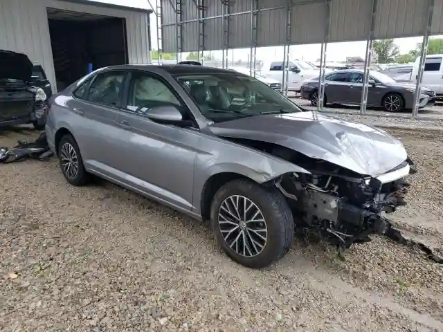 3VWC57BU0MM017999 2021 VOLKSWAGEN JETTA-3