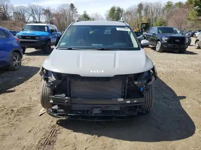 KNDNE5H30N6062019 2022 KIA CARNIVAL S-4