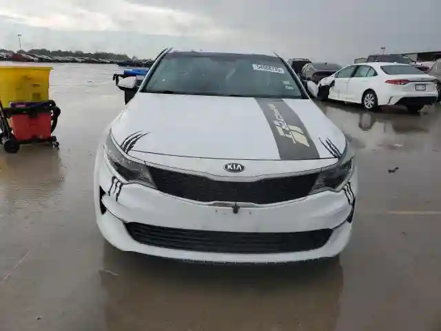 5XXGT4L39GG020386 2016 KIA OPTIMA-4