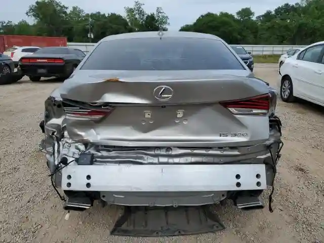 JTHBA1D27J5067821 2018 LEXUS IS-5