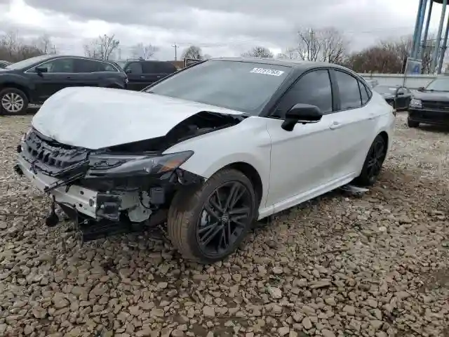 4T1DBADK2SU018150 2025 TOYOTA CAMRY-0