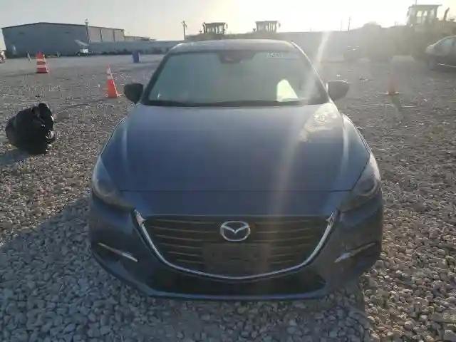 3MZBN1W32JM164055 2018 MAZDA 3-4