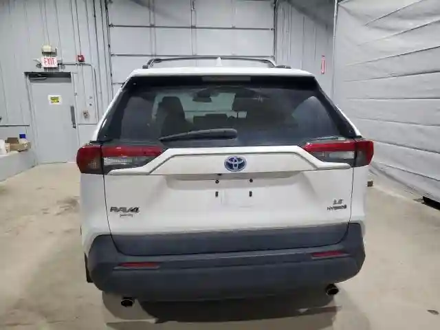 2T3MWRFV8NW130943 2022 TOYOTA RAV4-5
