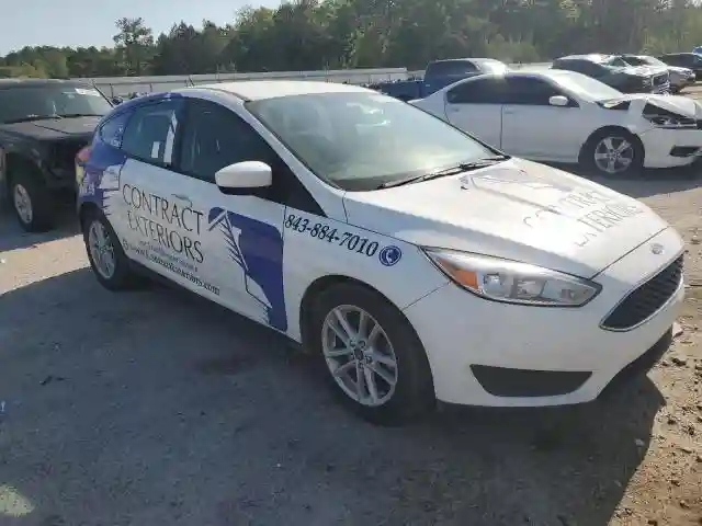 1FADP3K21JL226390 2018 FORD FOCUS-3