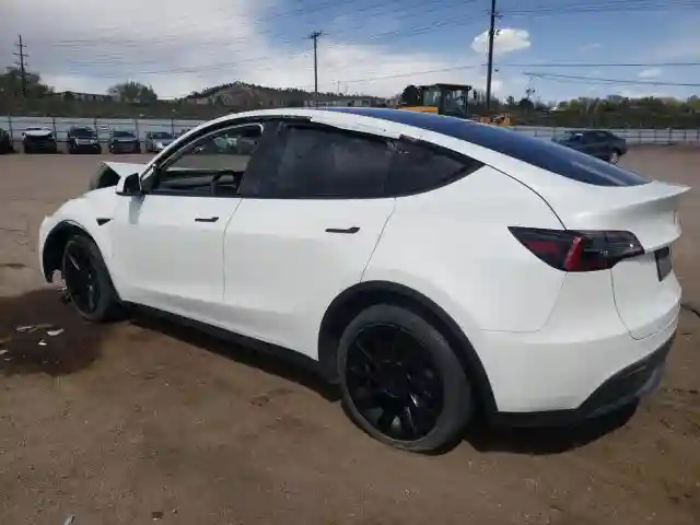 5YJYGDEE8MF207009 2021 TESLA MODEL Y-1