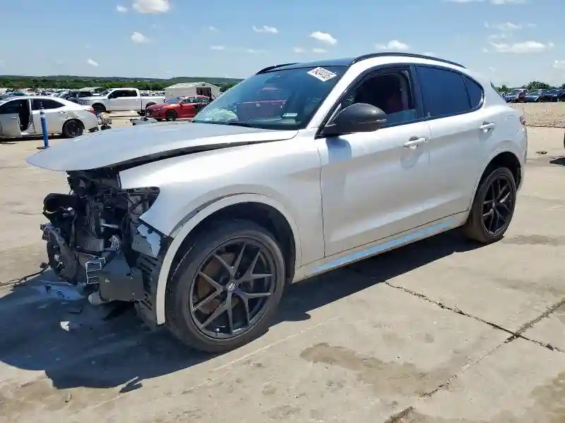 ZASPAJAN5L7C75684 2020 ALFA ROMEO STELVIO-0