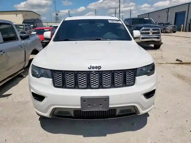 1C4RJEAG3HC890436 2017 JEEP GRAND CHEROKEE-4