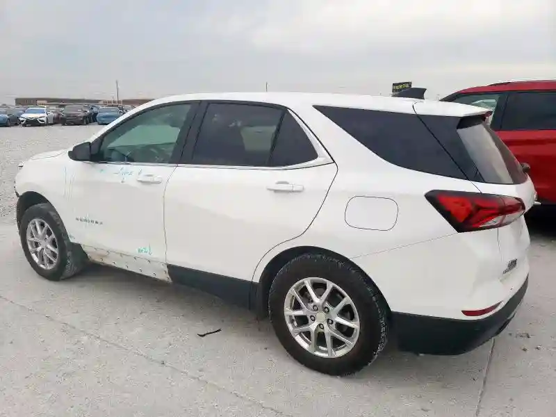 3GNAXUEV0NL284341 2022 CHEVROLET EQUINOX-1