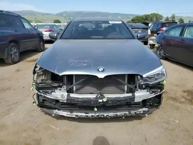 WBAJA9C54JB249465 2018 BMW 5 SERIES-4