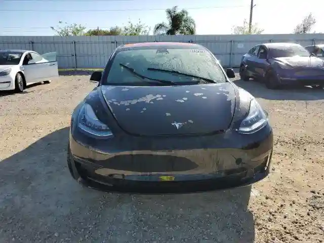5YJ3E1EA3KF300335 2019 TESLA MODEL 3-4