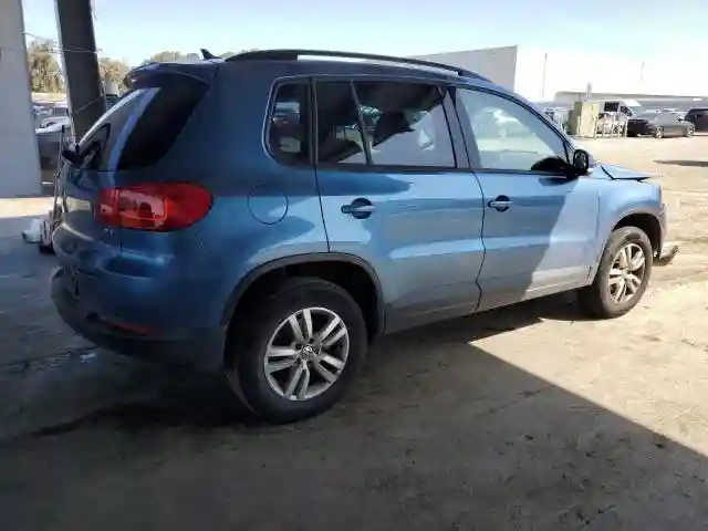 WVGAV7AX3HK002668 2017 VOLKSWAGEN TIGUAN-2
