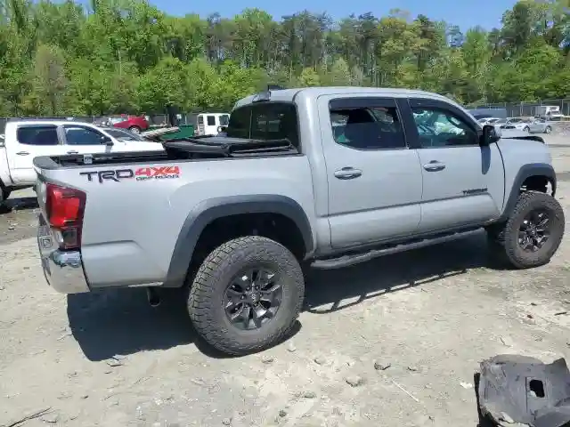 3TMCZ5AN1JM160347 2018 TOYOTA TACOMA-2