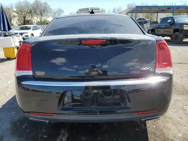 2C3CCAEG8HH580013 2017 CHRYSLER 300-5
