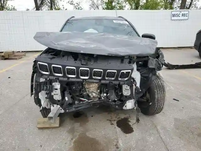 3C4NJDBN3RT606072 2024 JEEP COMPASS-4