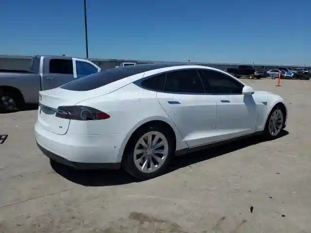 5YJSA1E11GF136081 2016 TESLA MODEL S-2