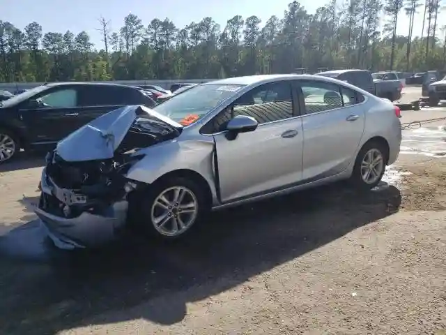 1G1BE5SM8J7138152 2018 CHEVROLET CRUZE-0