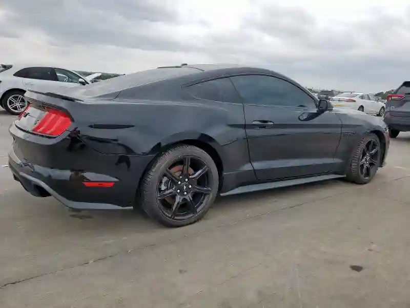 1FA6P8CF0J5104163 2018 FORD MUSTANG-2
