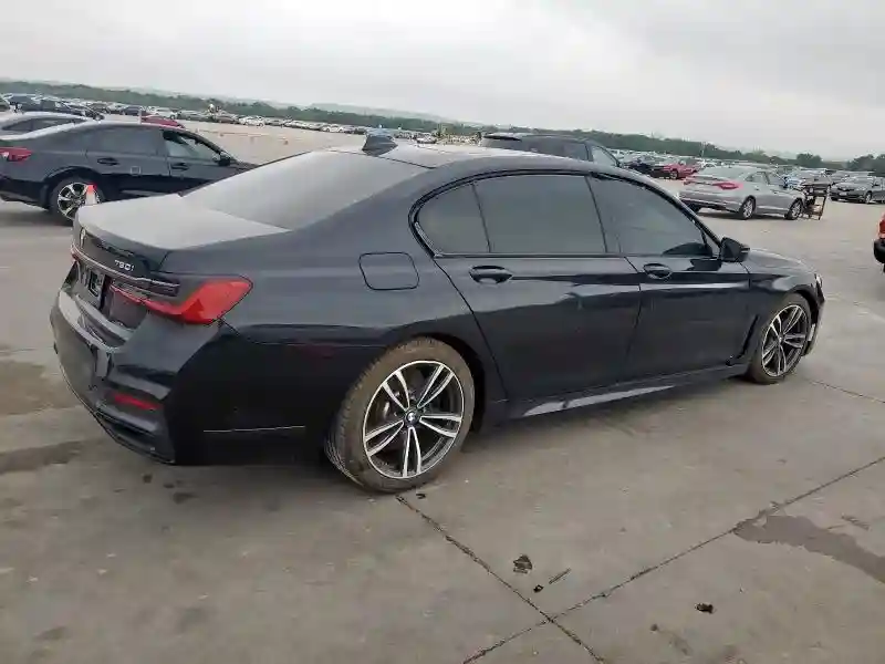 WBA7U2C0XNCH51378 2022 BMW 7 SERIES-2