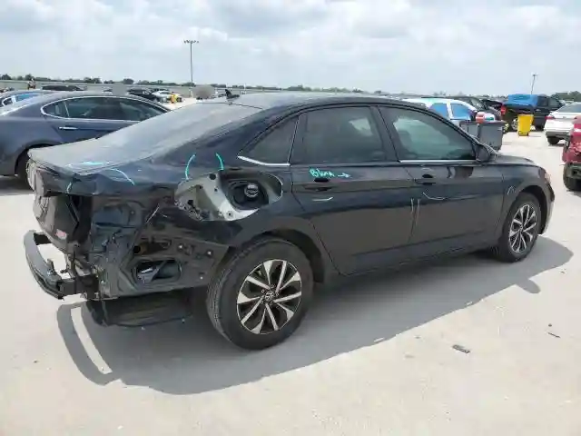 3VW5M7BU4RM075083 2024 VOLKSWAGEN JETTA-2