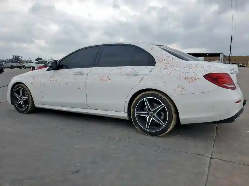 WDDZF4JB0JA455493 2018 MERCEDES-BENZ E-CLASS-1