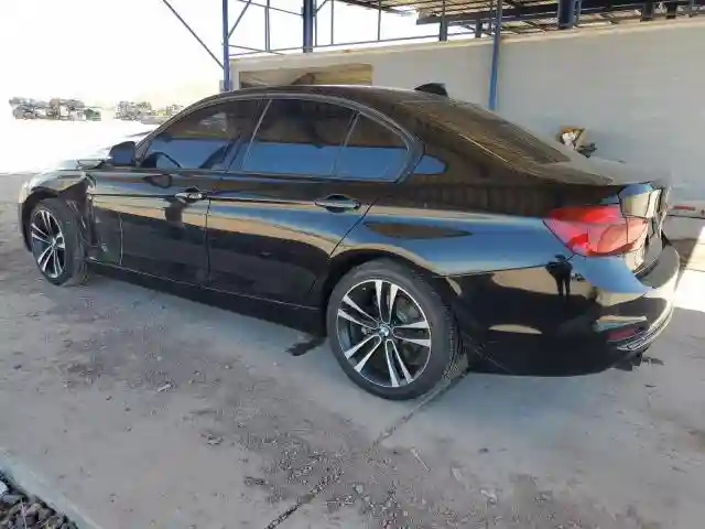 WBA8B9C58JK886340 2018 BMW 3 SERIES-1