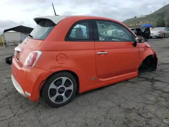 3C3CFFGE1FT507277 2015 FIAT 500-2