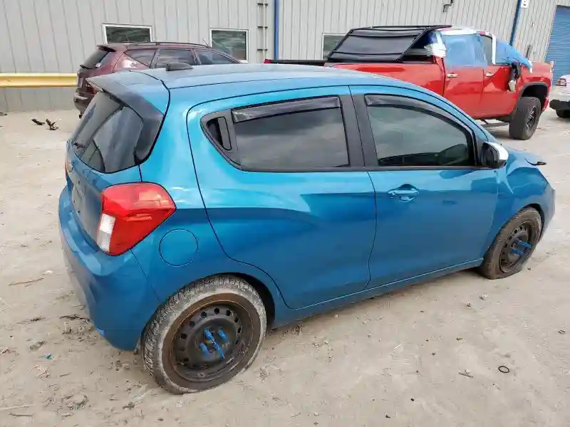 KL8CB6SA9KC761748 2019 CHEVROLET SPARK-2